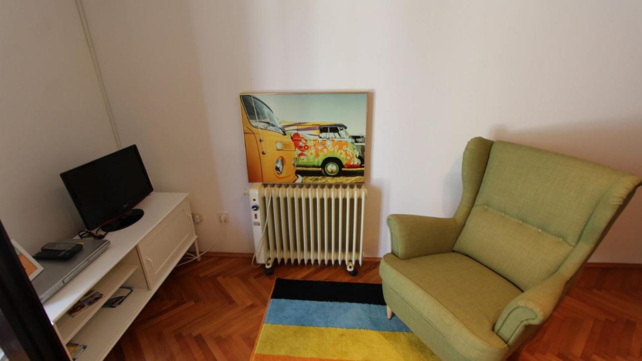 Apartment Gita Malinska Exteriör bild