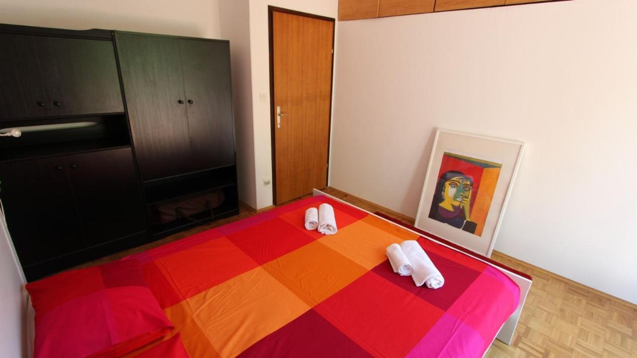 Apartment Gita Malinska Exteriör bild